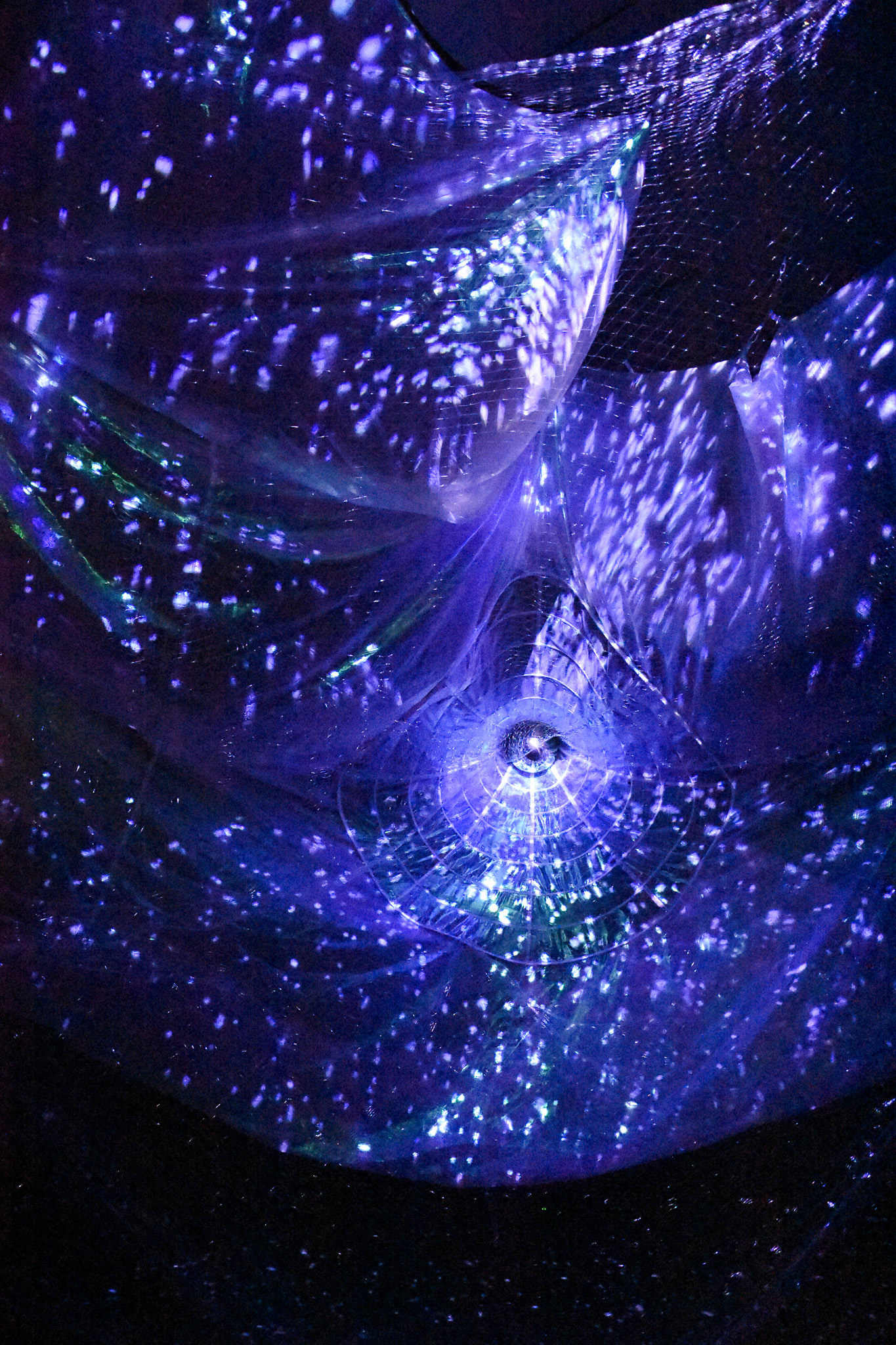 Maelström !, Ghost Net — filets fantômes et données, installation Alessia Sanna